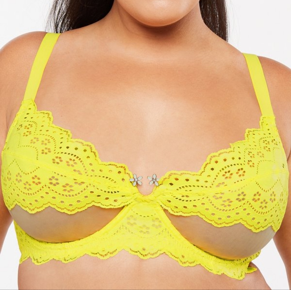 Yellow savage x fenti bra